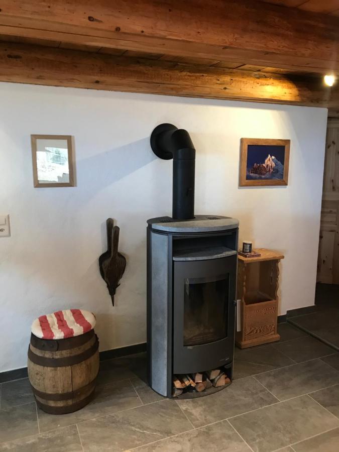 Au Pre Des Chevaux Bed and Breakfast Chateau-d'Oex Buitenkant foto